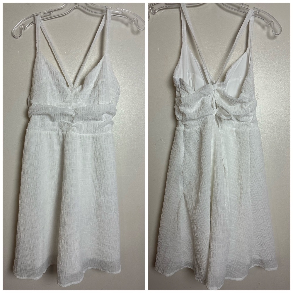 H&M Crepe Fabric Woven Mini Fit & Flare Dress with Lace Up Back in White - Picture 3 of 9